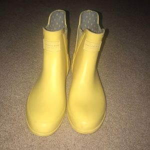 Yellow Rainboots